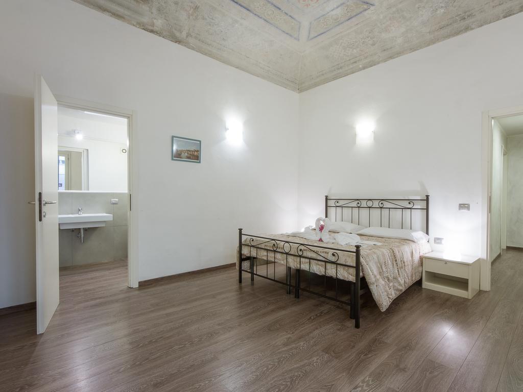 Piazza Pitti 2 Bedroom Флоренция Экстерьер фото