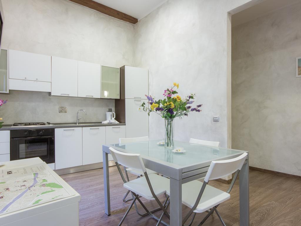 Piazza Pitti 2 Bedroom Флоренция Экстерьер фото